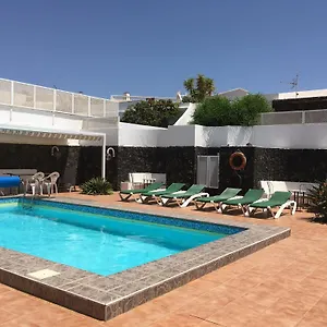 Yuca 13 Villa Costa Teguise